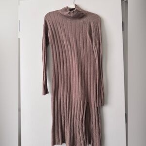 Abercrombie & Fitch Taupe Knit Sweater